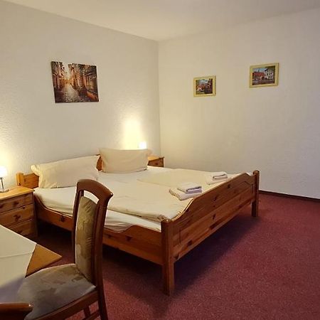 Hotel Prox Arnstadt Exterior photo